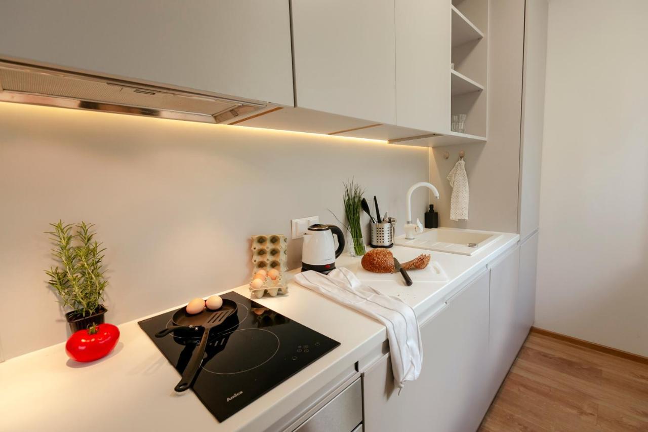 Jana Pawla II 36 - Bezplatny Podziemny Garaz - Free Parking - W Pelni Wyposazone Studio - Better Rental Varsovie Extérieur photo